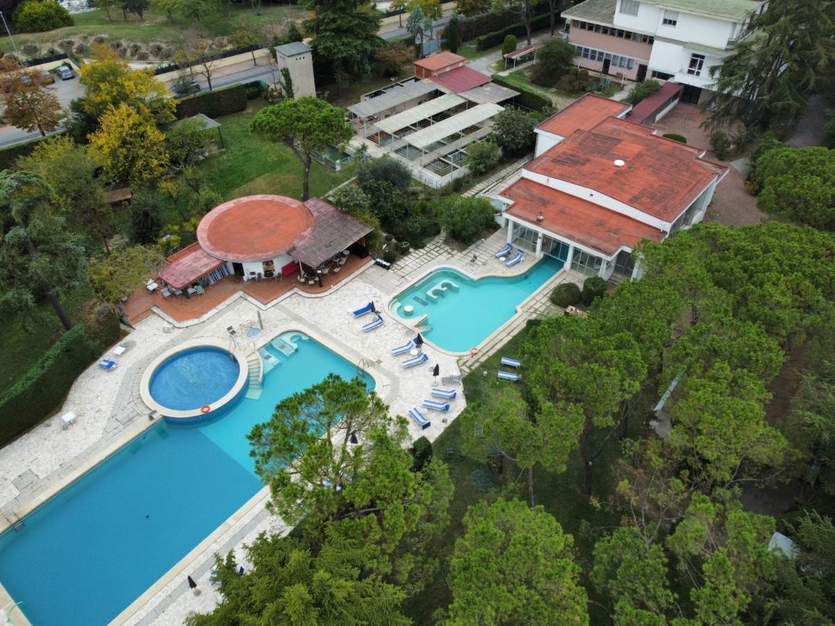 Hotel Terme Vulcania Montegrotto Terme Exterior photo